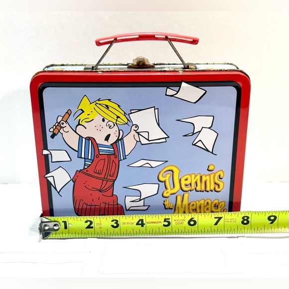 Dennis the Menace Lunch Box Tin 1998 - Picture 3 of 9